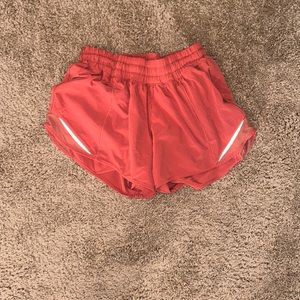 Lululemon hottie hot shorts